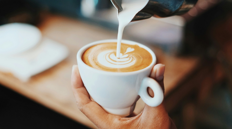 How to Steam Milk for Latte Art at Home (Without an Industrial Machine)