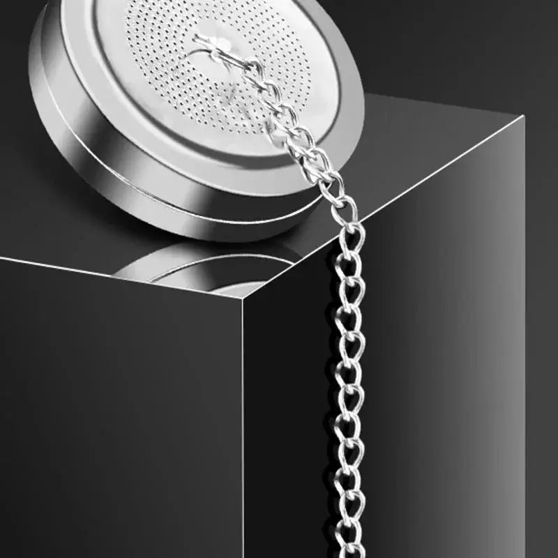 Reusable tea infuser for green and black tea