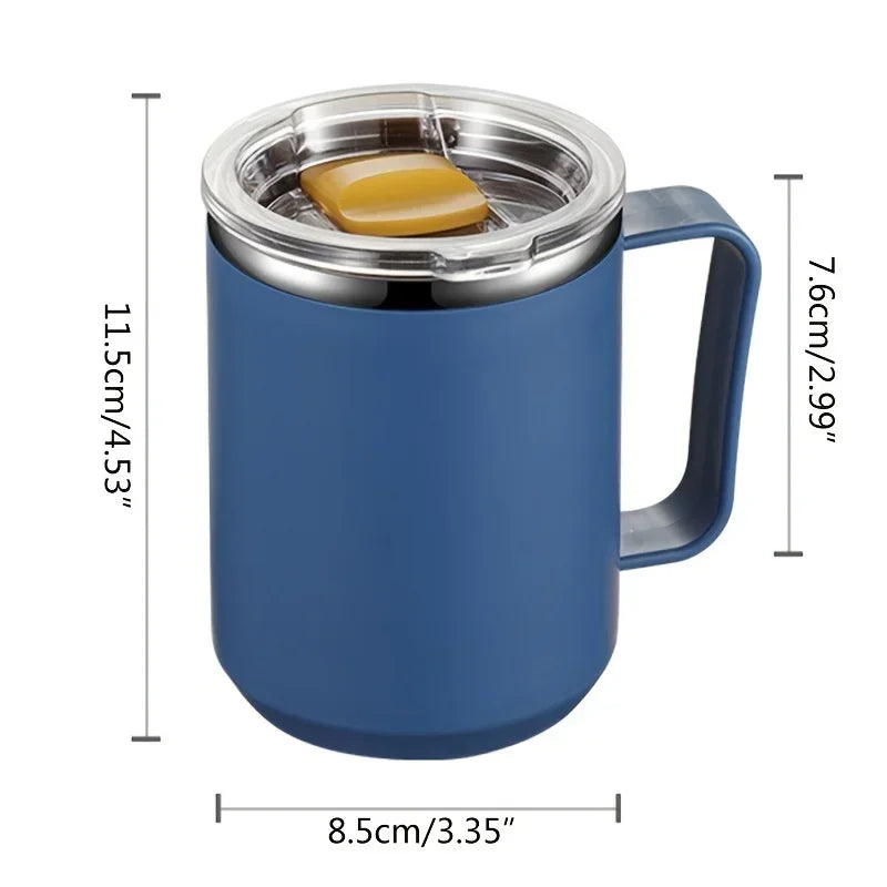 Blue insulated mug with a lid, showing dimensions on a white background