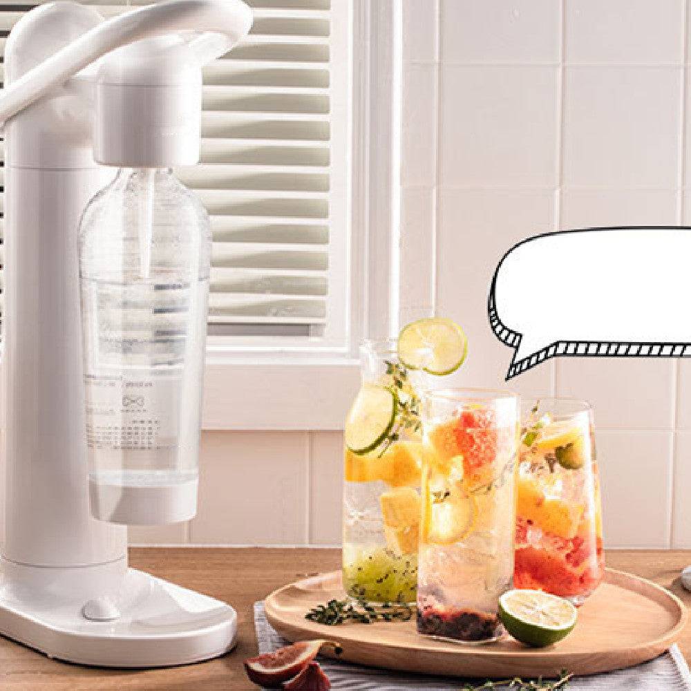 Manual home soda dispenser sparkling machine in white, made of ABS plastic. Ideal for creating refreshing carbonated drinks with included bottle.