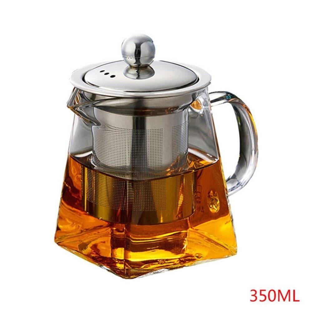 Infuser teapot with a 550ml capacity, featuring a stainless steel lid and mesh filter for effortless tea brewing. Made of high-quality glass for optimal flavor infusion.